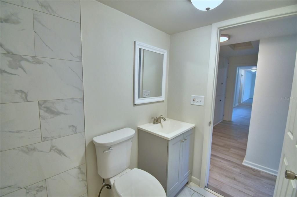 合同活跃: $259,000 (3 贝兹, 2 浴室, 1418 平方英尺)