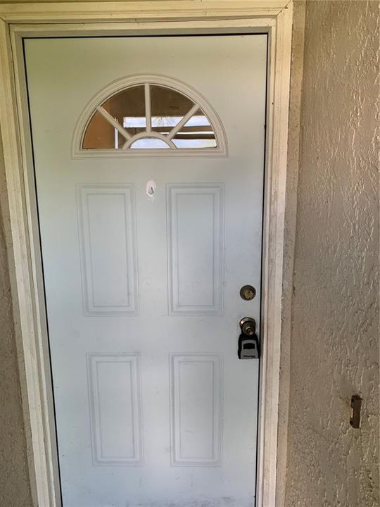 В аренду: $1,600 (3 спален, 2 ванн, 1309 Квадратных фут)