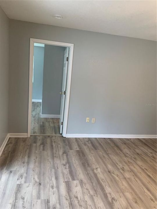 В аренду: $1,600 (3 спален, 2 ванн, 1309 Квадратных фут)