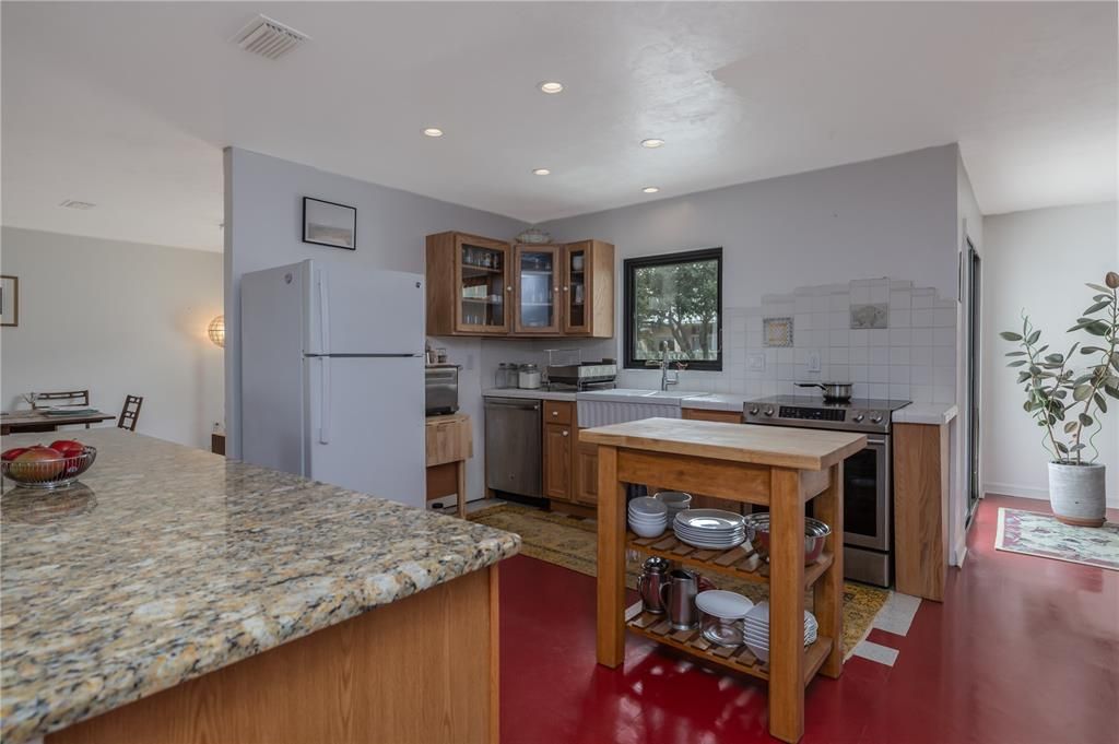 待售: $920,000 (3 贝兹, 2 浴室, 1876 平方英尺)