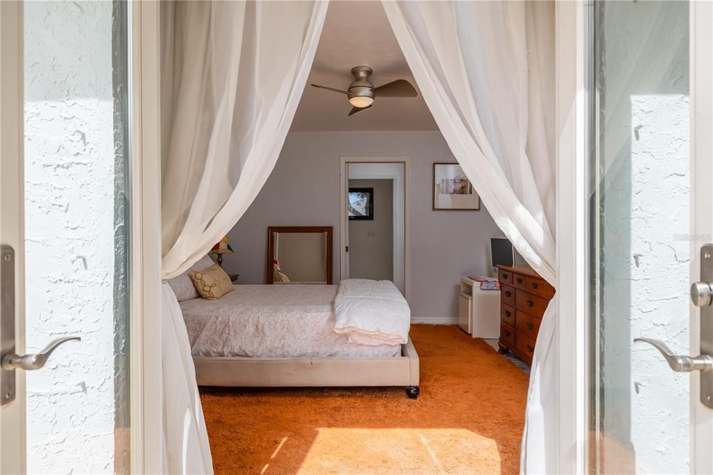 待售: $920,000 (3 贝兹, 2 浴室, 1876 平方英尺)