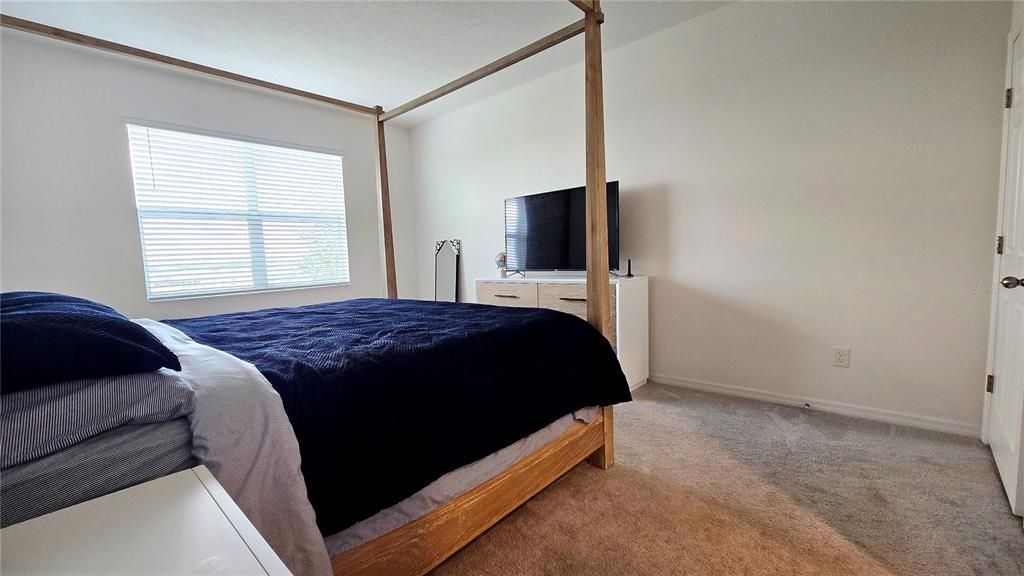 For Rent: $1,950 (3 beds, 2 baths, 1671 Square Feet)