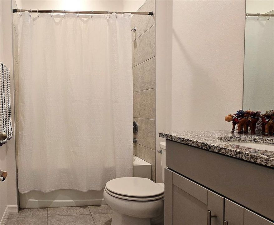 For Rent: $1,950 (3 beds, 2 baths, 1671 Square Feet)