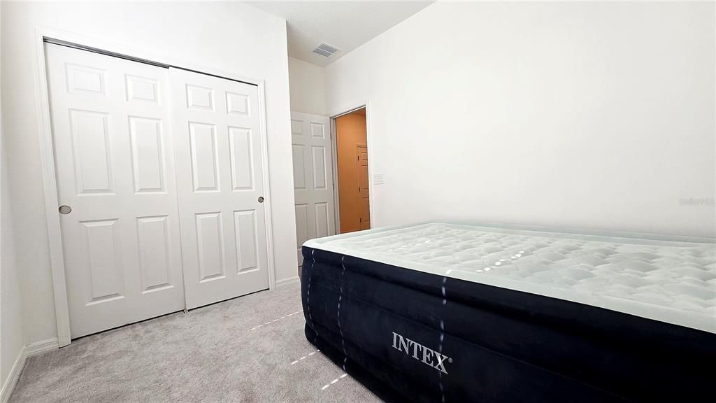 For Rent: $1,950 (3 beds, 2 baths, 1671 Square Feet)