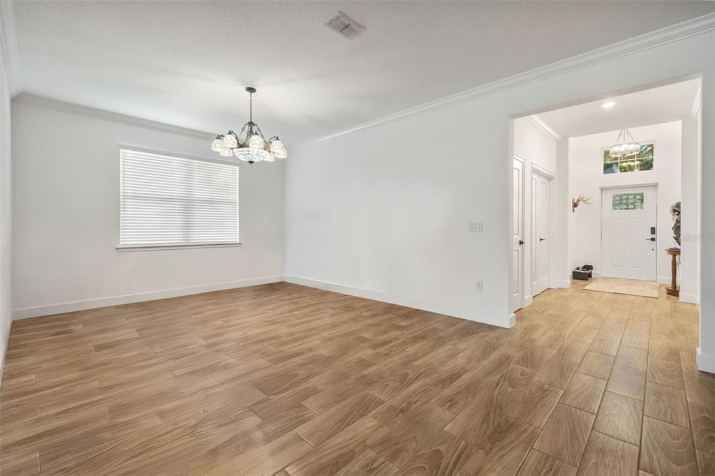 For Sale: $1,299,999 (3 beds, 3 baths, 2638 Square Feet)