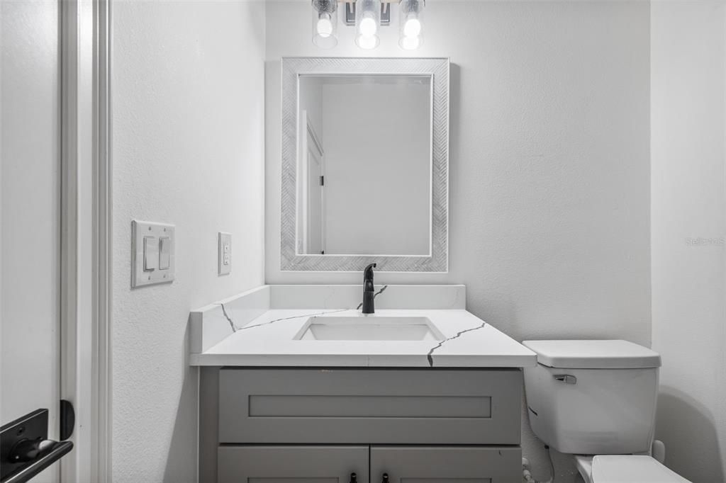 For Sale: $1,299,999 (3 beds, 3 baths, 2638 Square Feet)