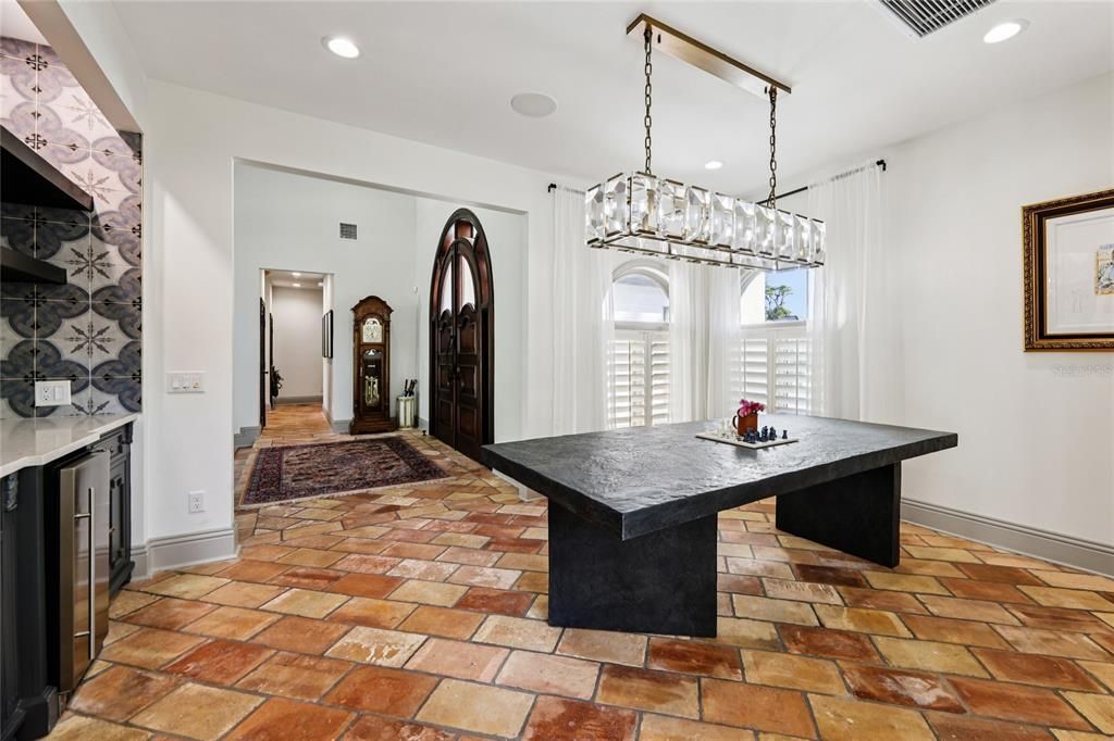 For Rent: $12,000 (3 beds, 3 baths, 2848 Square Feet)