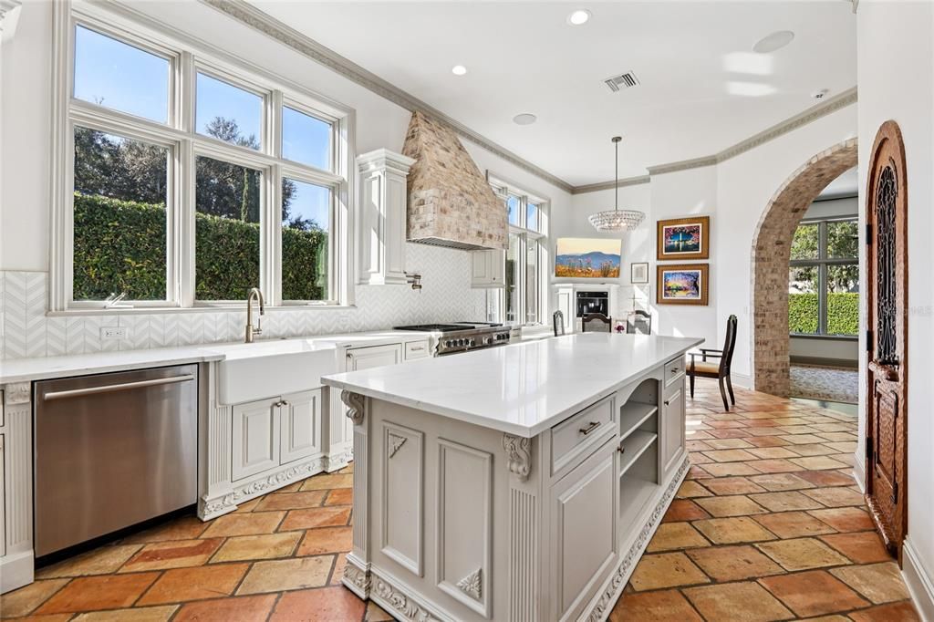 For Rent: $12,000 (3 beds, 3 baths, 2848 Square Feet)