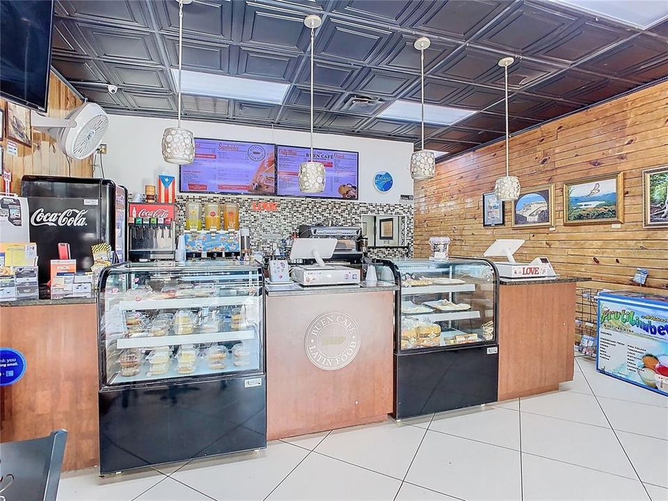 For Sale: $299,000 (0 beds, 0 baths, 1400 Square Feet)