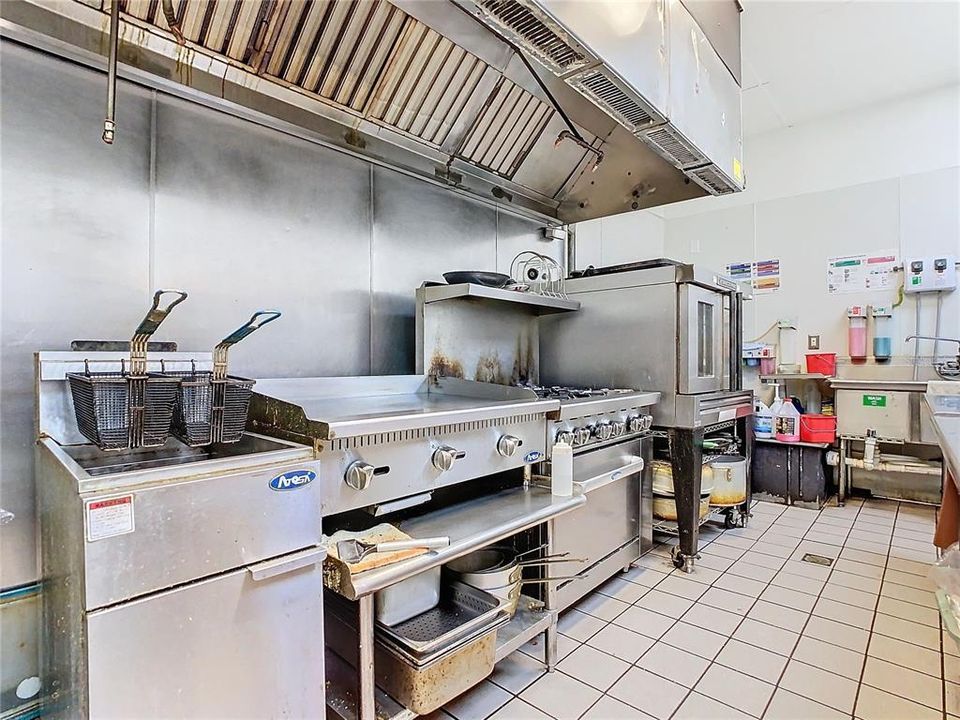 For Sale: $299,000 (0 beds, 0 baths, 1400 Square Feet)