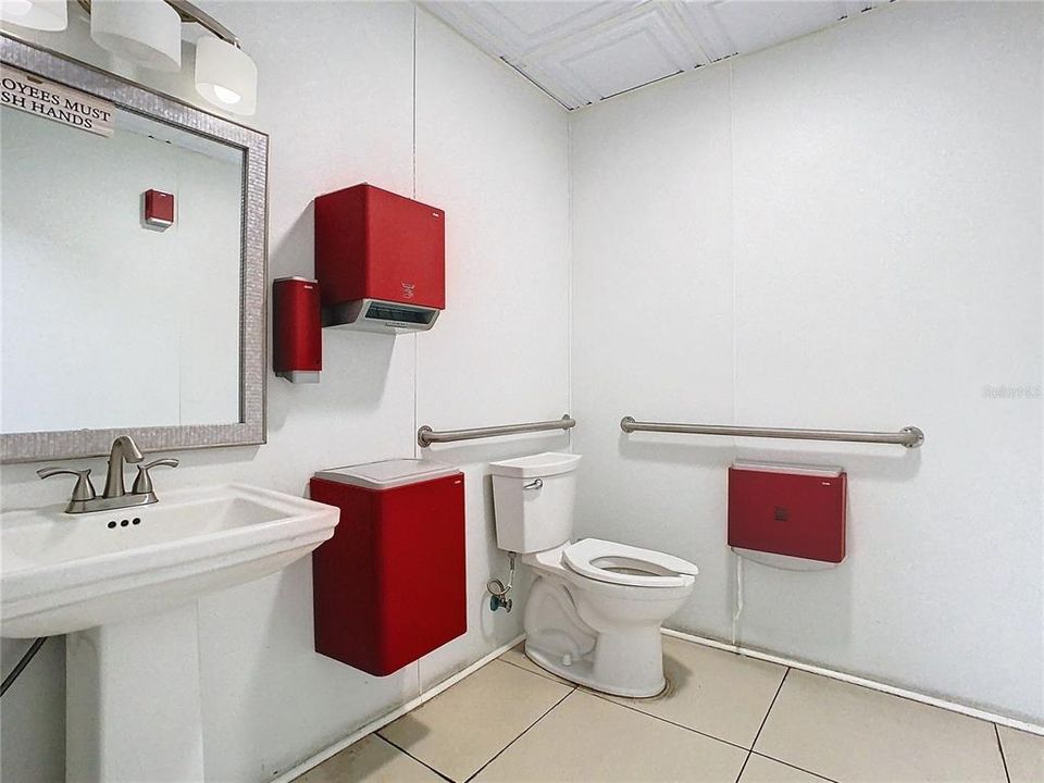 For Sale: $299,000 (0 beds, 0 baths, 1400 Square Feet)