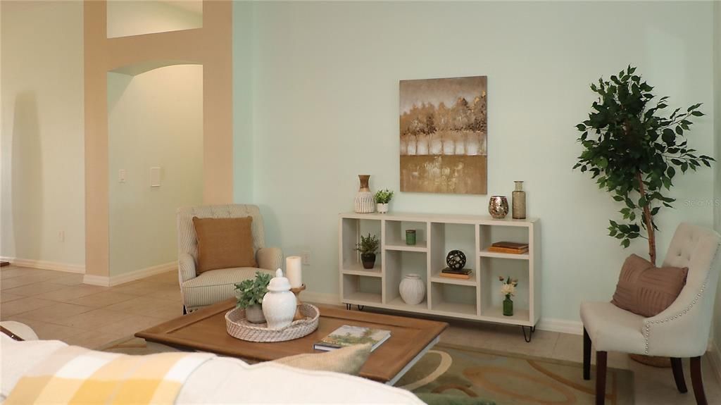 For Sale: $925,000 (4 beds, 2 baths, 2544 Square Feet)