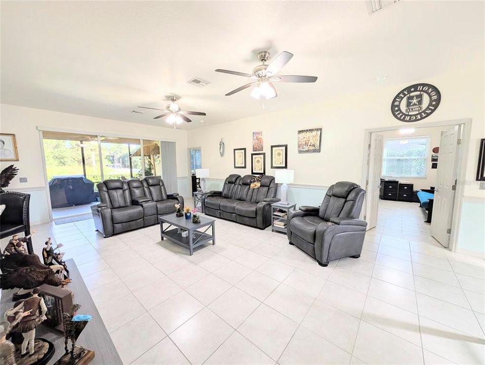 待售: $364,500 (3 贝兹, 2 浴室, 1845 平方英尺)