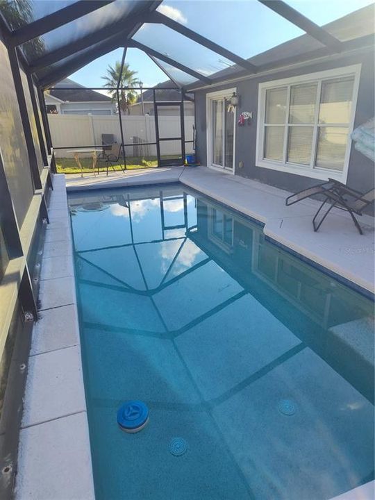 For Sale: $429,000 (4 beds, 2 baths, 2223 Square Feet)