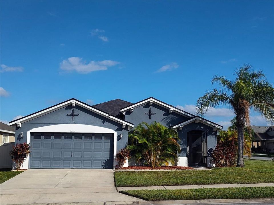 For Sale: $429,000 (4 beds, 2 baths, 2223 Square Feet)