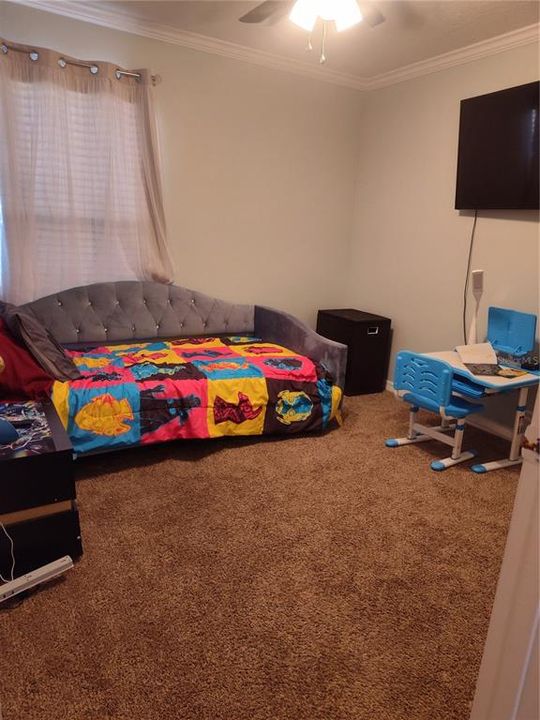 For Sale: $429,000 (4 beds, 2 baths, 2223 Square Feet)