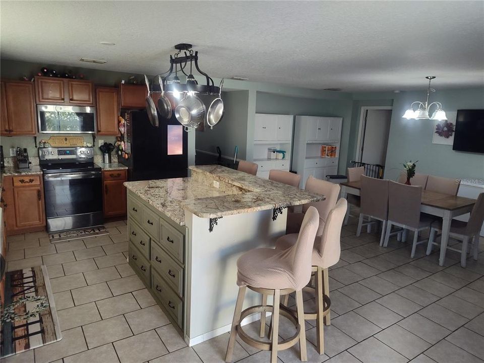 For Sale: $429,000 (4 beds, 2 baths, 2223 Square Feet)