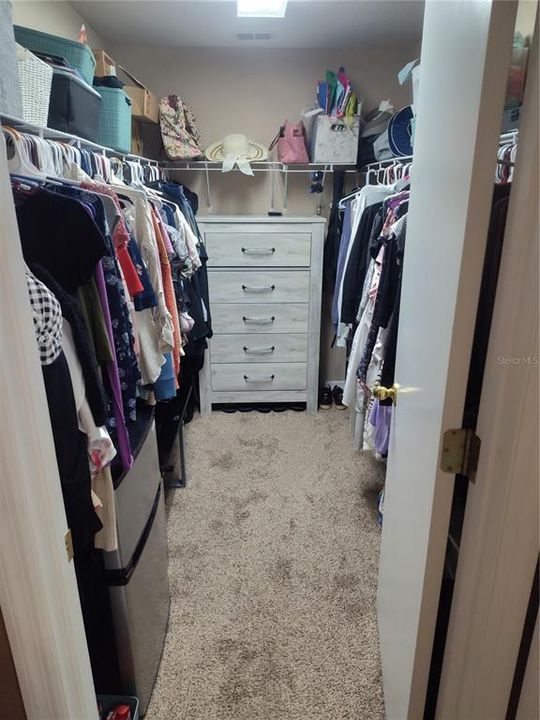 For Sale: $429,000 (4 beds, 2 baths, 2223 Square Feet)