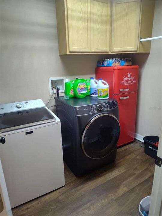 For Sale: $429,000 (4 beds, 2 baths, 2223 Square Feet)