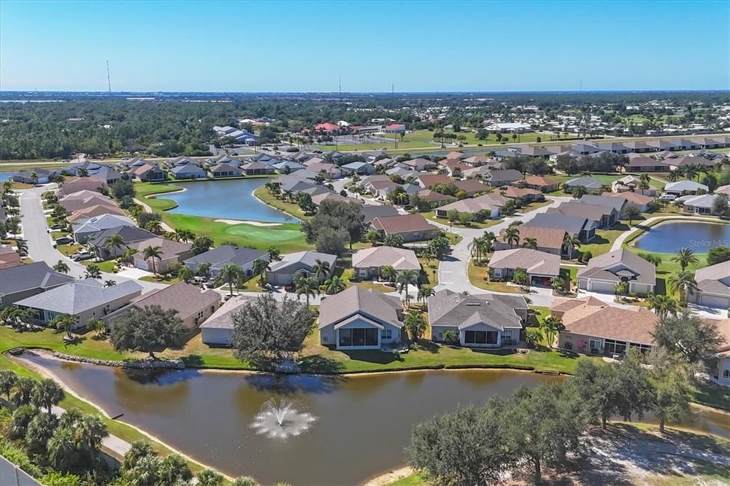 合同活跃: $464,500 (3 贝兹, 2 浴室, 2054 平方英尺)