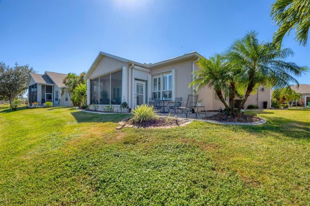 合同活跃: $464,500 (3 贝兹, 2 浴室, 2054 平方英尺)