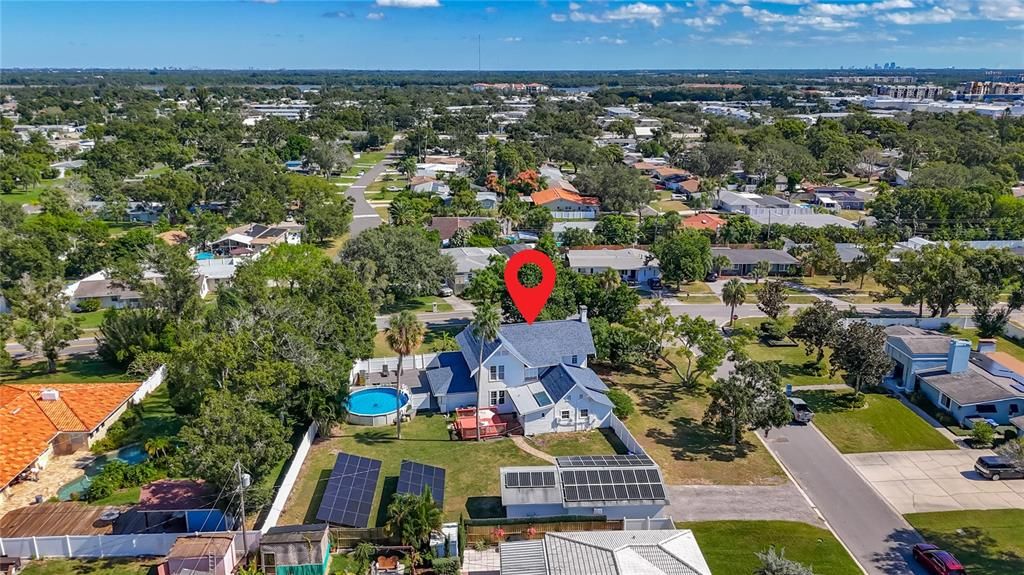 合同活跃: $595,000 (4 贝兹, 3 浴室, 3377 平方英尺)