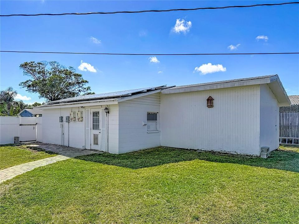 合同活跃: $595,000 (4 贝兹, 3 浴室, 3377 平方英尺)