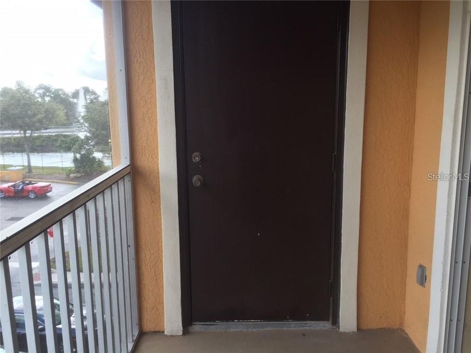 На продажу: $190,000 (1 спален, 1 ванн, 645 Квадратных фут)