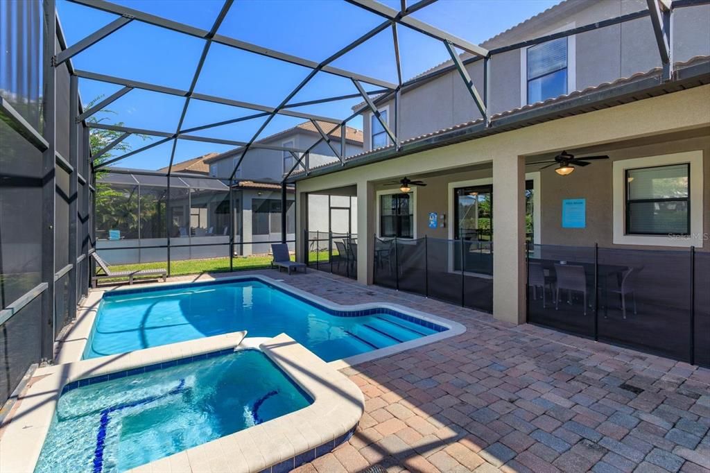 待售: $615,000 (7 贝兹, 5 浴室, 3524 平方英尺)