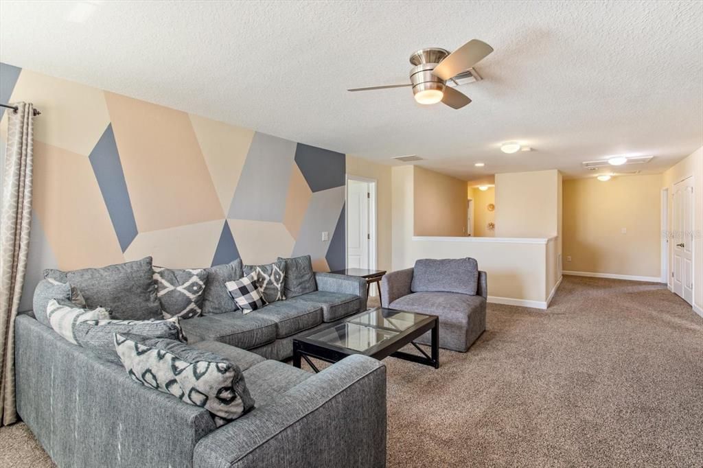 待售: $615,000 (7 贝兹, 5 浴室, 3524 平方英尺)