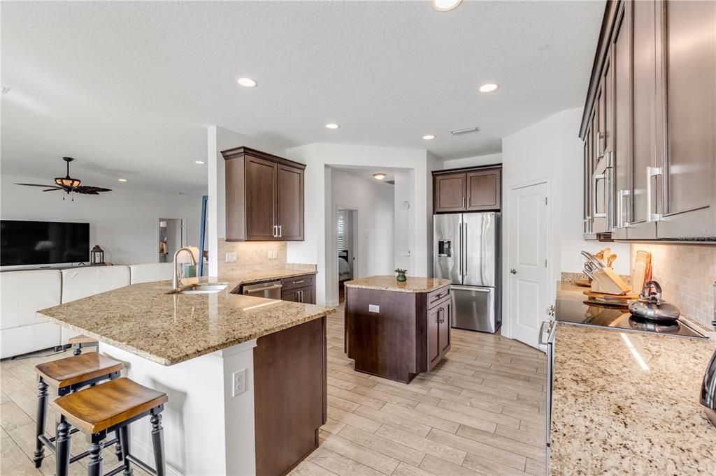 For Sale: $675,000 (3 beds, 2 baths, 2147 Square Feet)