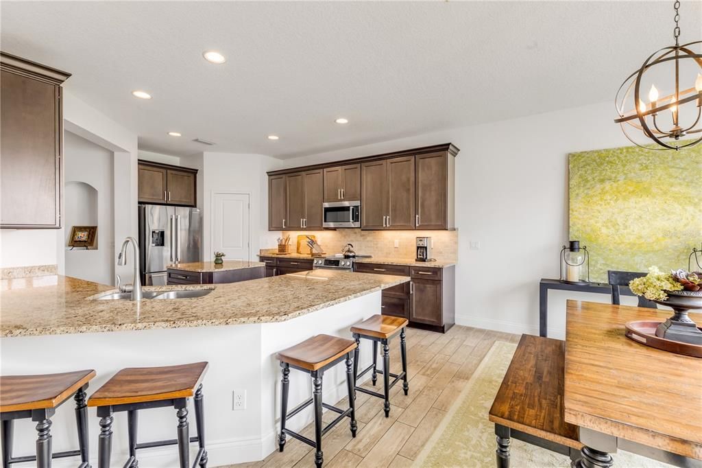 For Sale: $675,000 (3 beds, 2 baths, 2147 Square Feet)