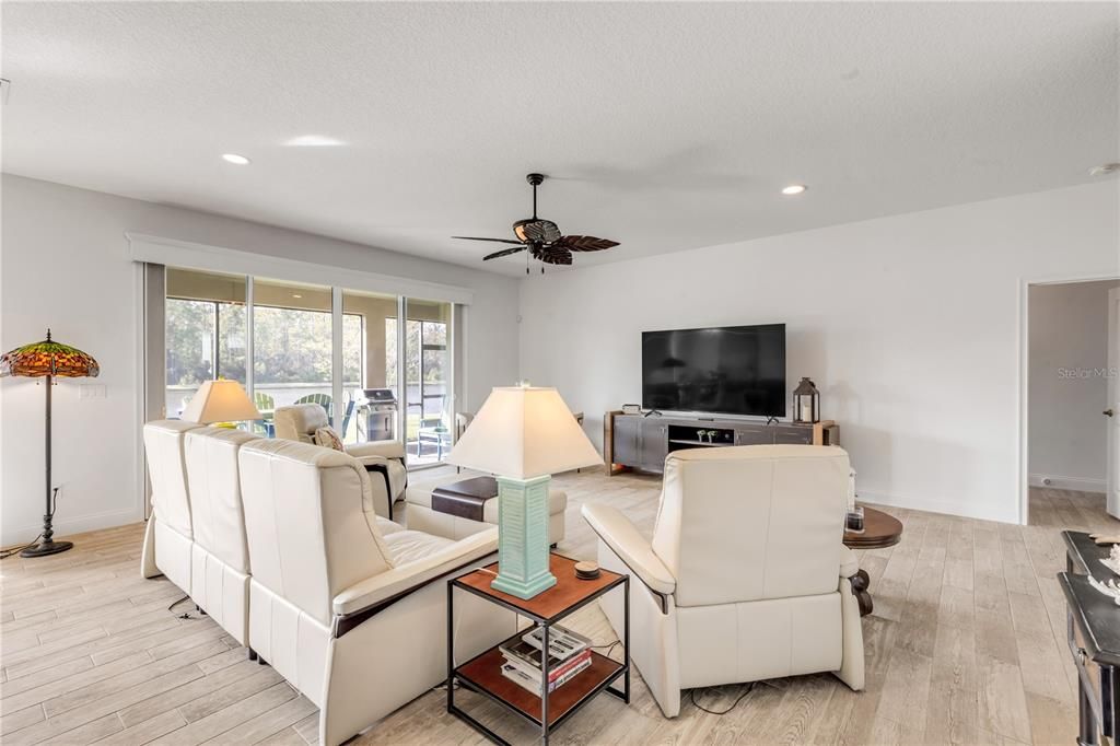 For Sale: $675,000 (3 beds, 2 baths, 2147 Square Feet)