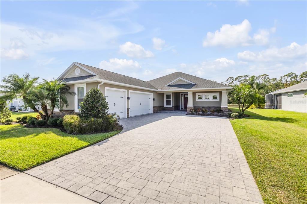 For Sale: $675,000 (3 beds, 2 baths, 2147 Square Feet)