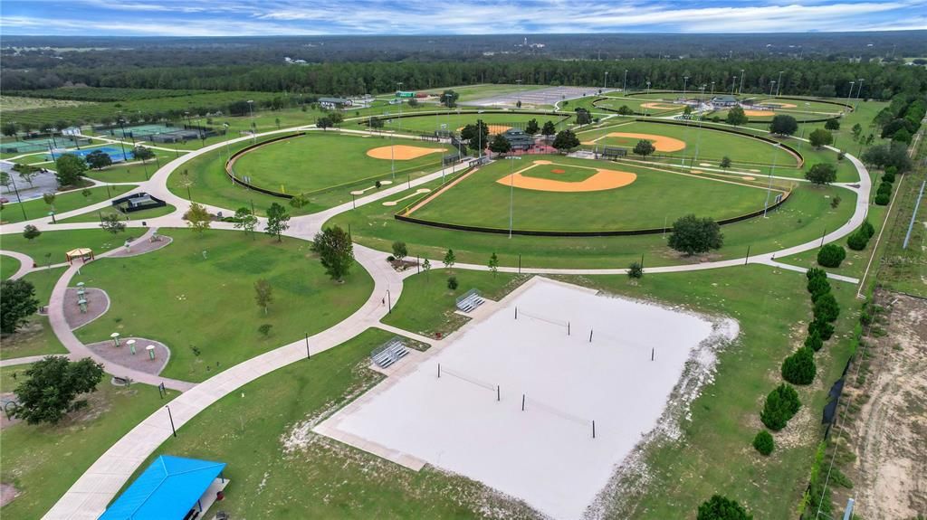 合同活跃: $295,000 (3 贝兹, 2 浴室, 1288 平方英尺)