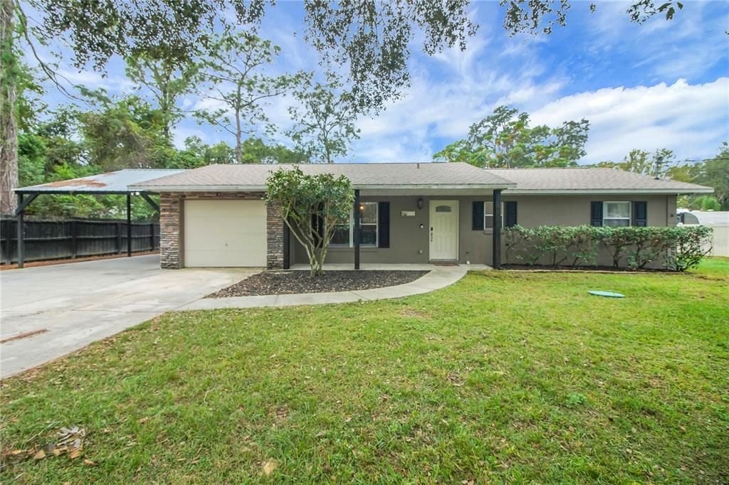 合同活跃: $295,000 (3 贝兹, 2 浴室, 1288 平方英尺)