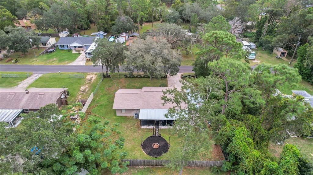 合同活跃: $295,000 (3 贝兹, 2 浴室, 1288 平方英尺)