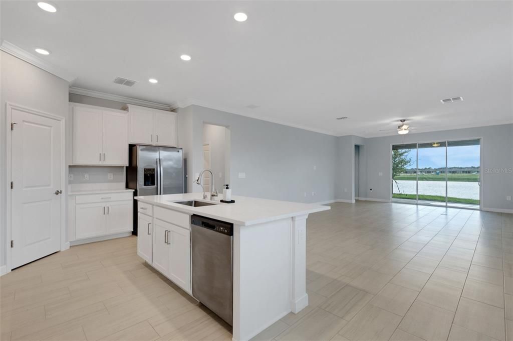 出租: $2,795 (3 贝兹, 2 浴室, 1782 平方英尺)