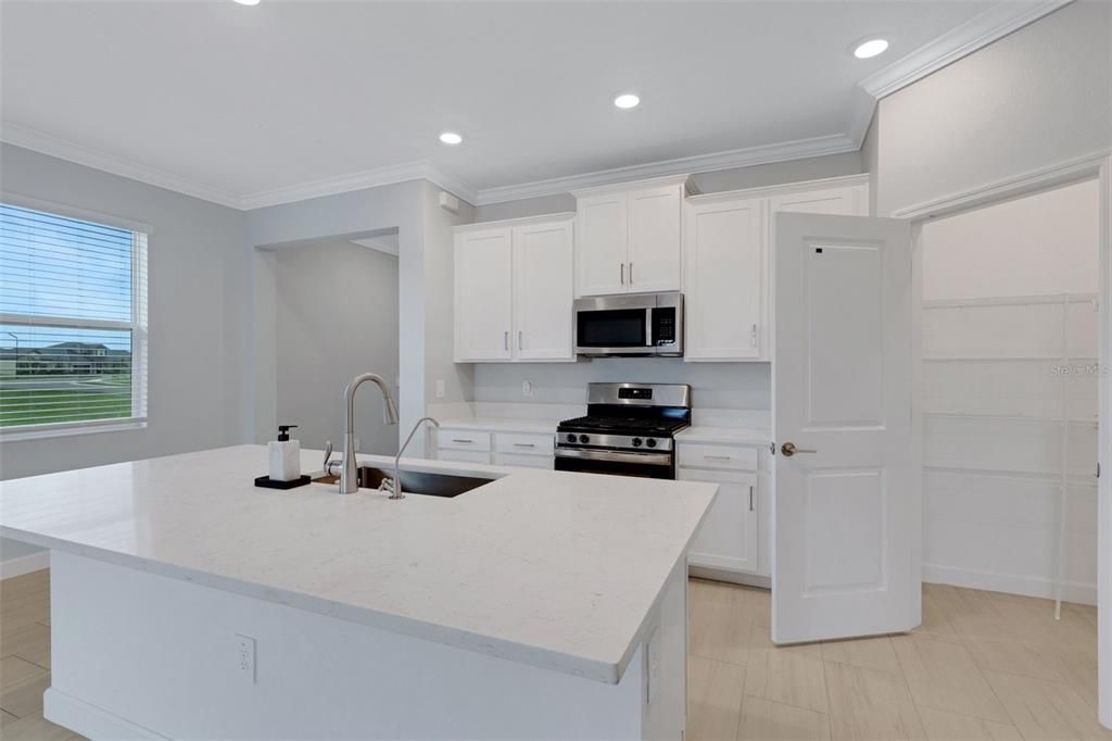 出租: $2,795 (3 贝兹, 2 浴室, 1782 平方英尺)