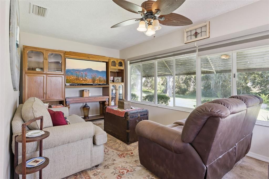 For Sale: $320,000 (3 beds, 2 baths, 2030 Square Feet)