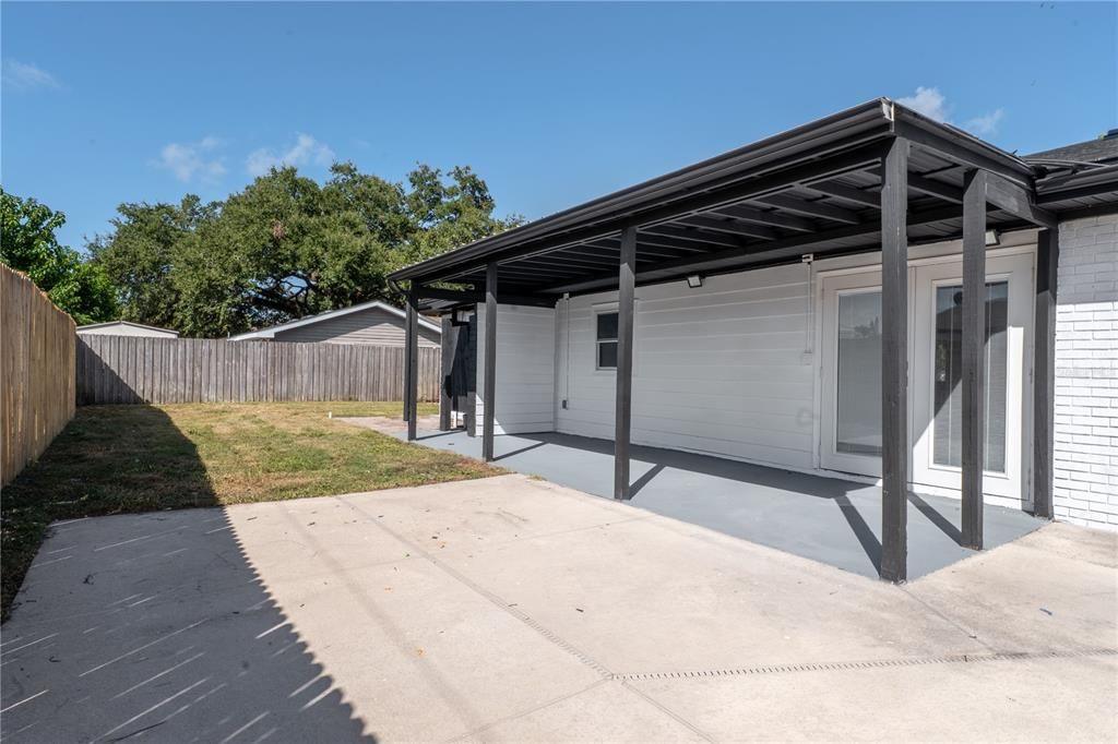 待售: $439,900 (4 贝兹, 2 浴室, 1516 平方英尺)