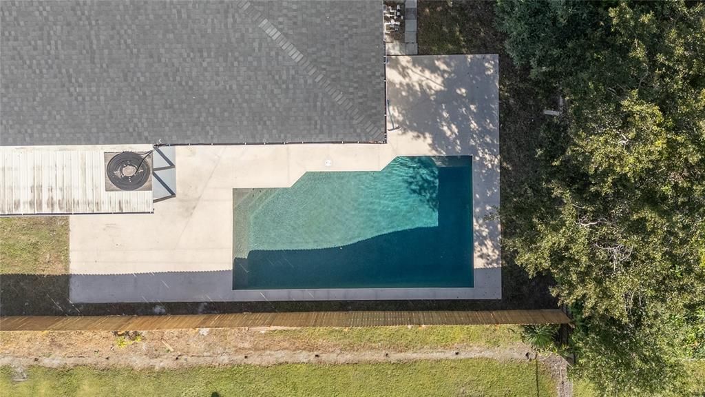 待售: $439,900 (4 贝兹, 2 浴室, 1516 平方英尺)