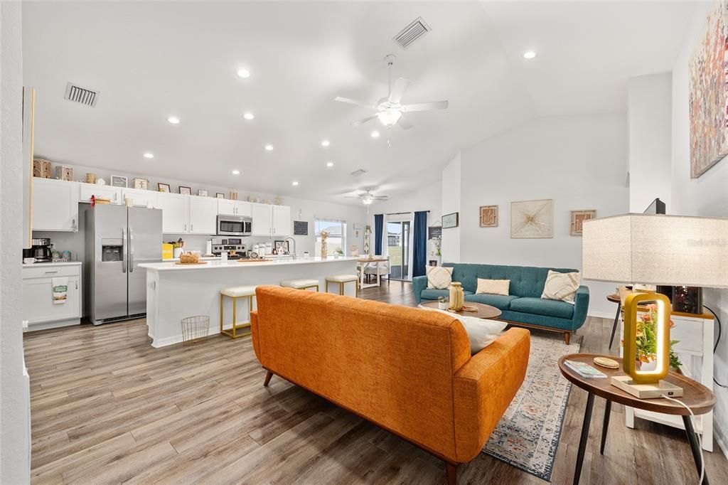 Active With Contract: $314,900 (4 beds, 2 baths, 1725 Square Feet)