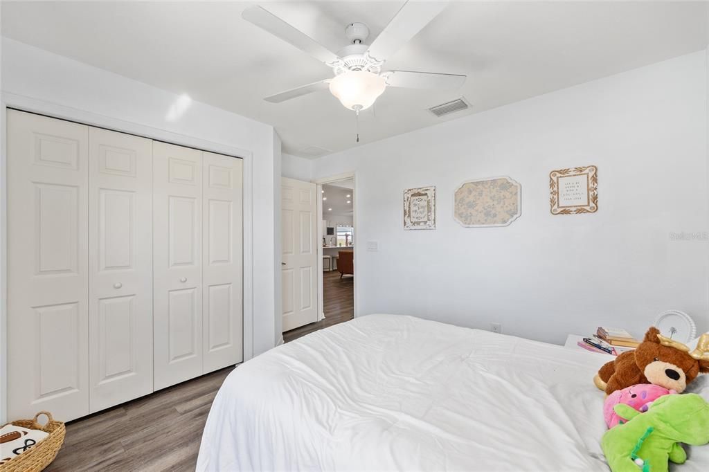 Active With Contract: $314,900 (4 beds, 2 baths, 1725 Square Feet)