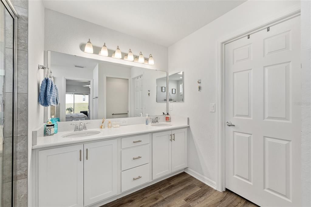 Active With Contract: $314,900 (4 beds, 2 baths, 1725 Square Feet)