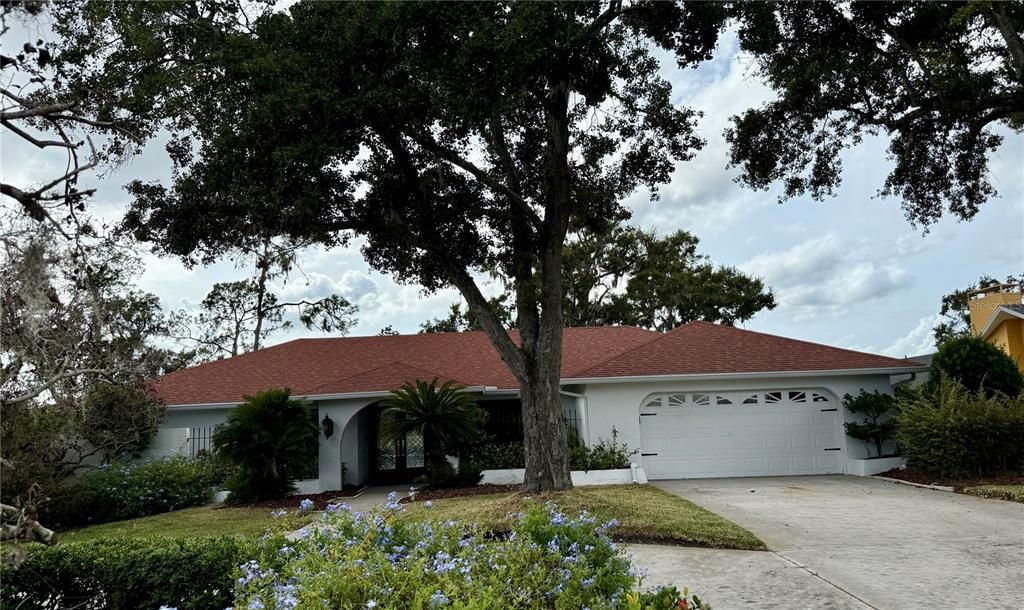 Recently Sold: $150,000 (4 beds, 2 baths, 2669 Square Feet)