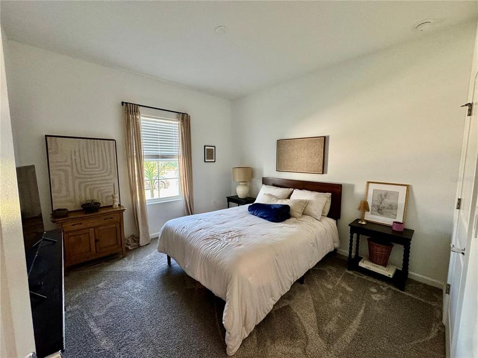 For Rent: $3,200 (4 beds, 3 baths, 2274 Square Feet)