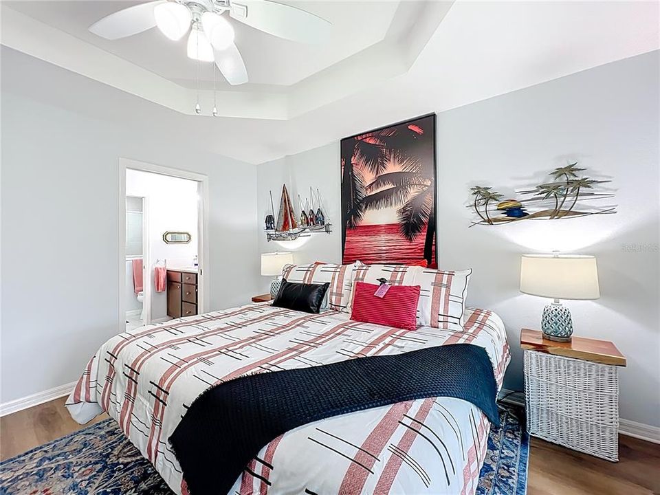 En Venta: $418,000 (3 camas, 2 baños, 1459 Pies cuadrados)