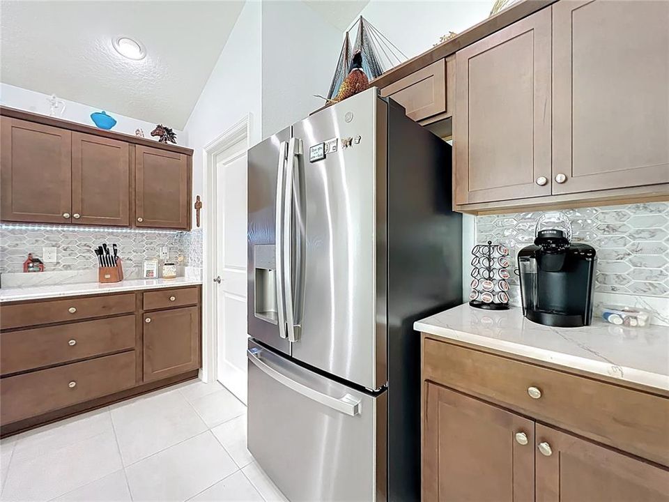 En Venta: $418,000 (3 camas, 2 baños, 1459 Pies cuadrados)