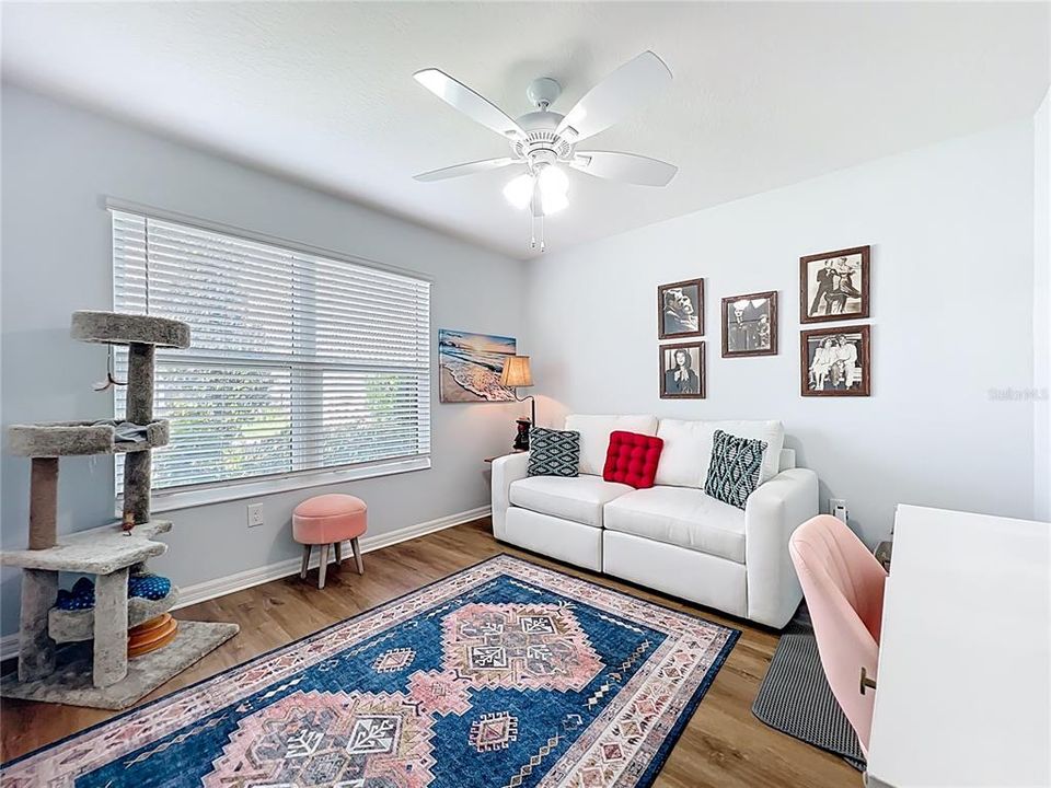 En Venta: $418,000 (3 camas, 2 baños, 1459 Pies cuadrados)